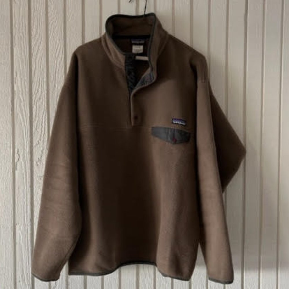 Men's Patagonia Fleece Synchilla Snap-T Pullover, Size L, Color: dark taupe